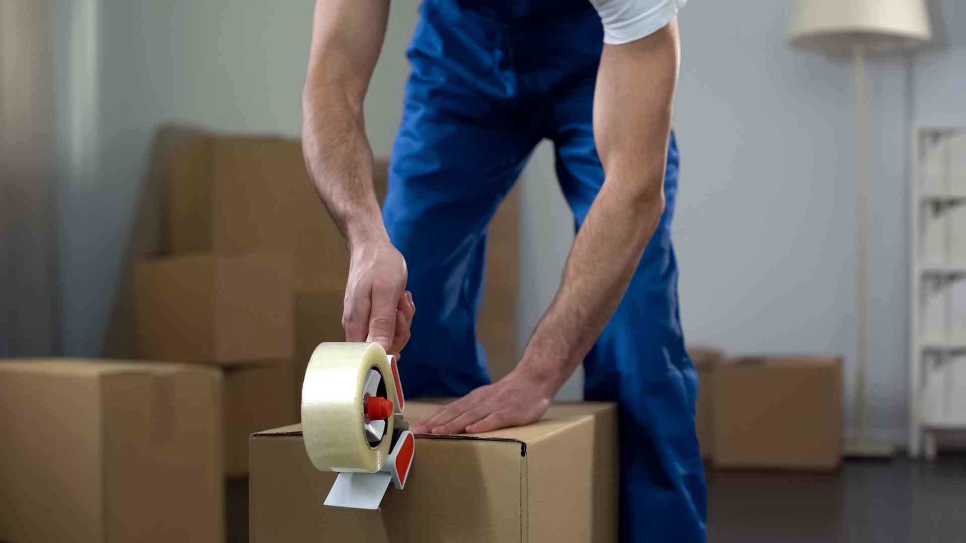 mover packing boxes