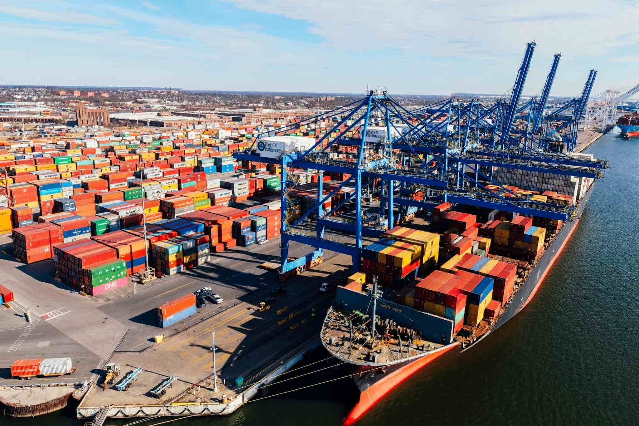shipment ship yard 
